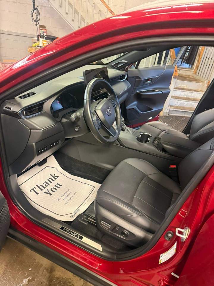 Car interior cleaning Barrie