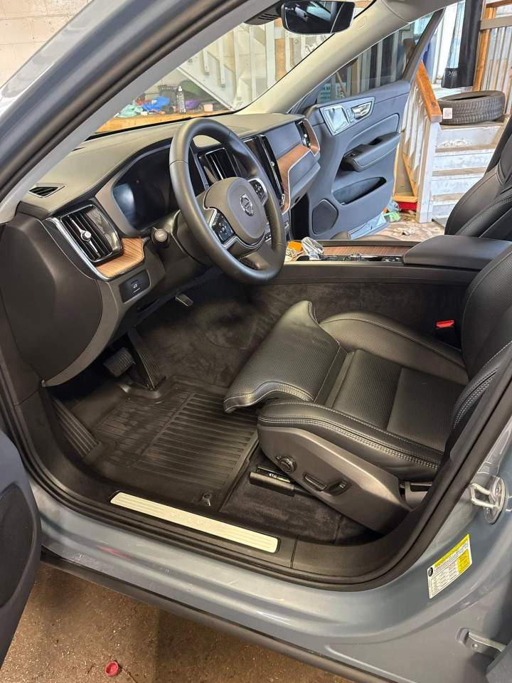 Auto interior cleaning Barrie